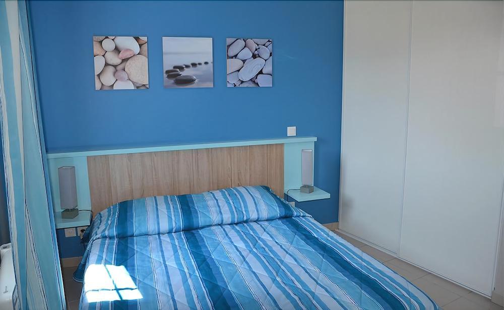 Lagrange Grand Bleu Vacances - Residence La Grenadine Марсейан Экстерьер фото